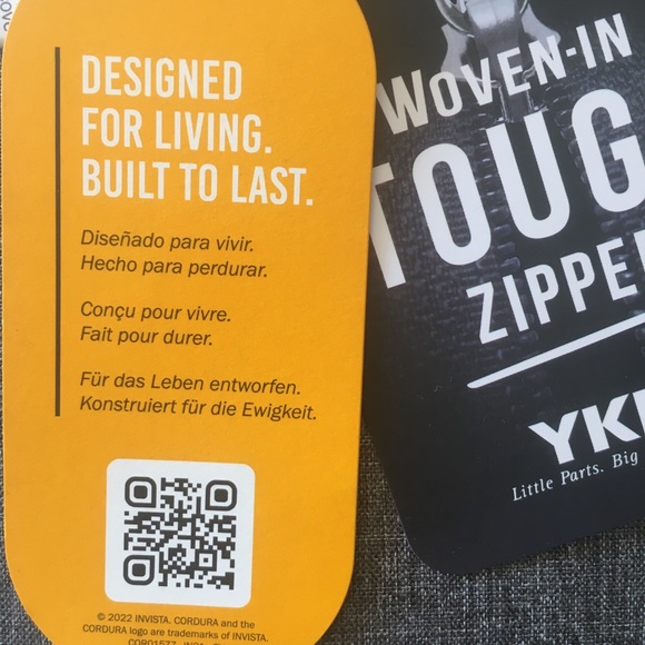 NWT Geekria Shield Headphones Case Hard Shell with Cable Storage (Grey) - Picture 7 of 11